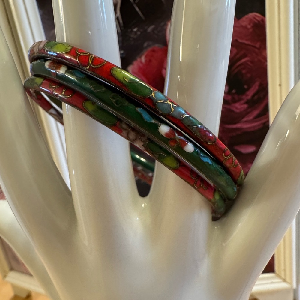 Vintage enamel cloisonné bangle bracelets in red, green, blue and white